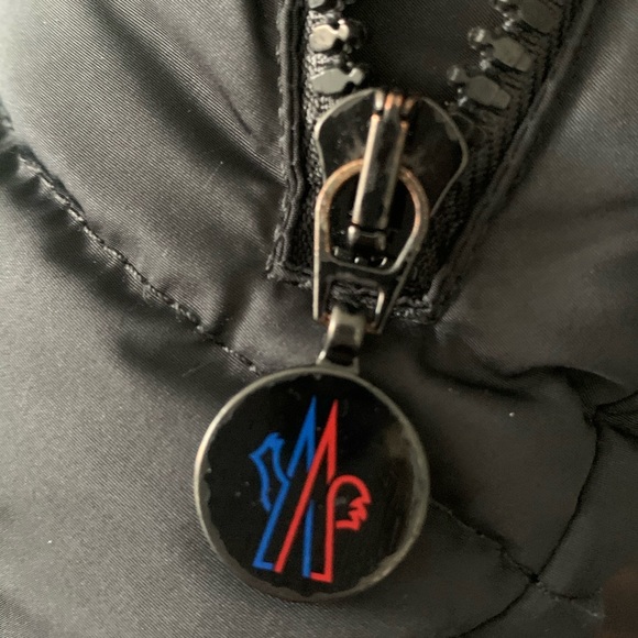 Moncler Women’s Hooded Down Puffer Coat - Picture 6 of 13